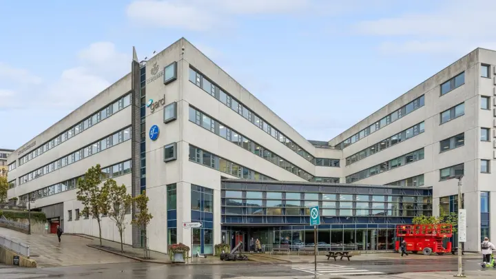Solheimsgaten 11 - Moderne kontorlokale/showrom på gateplan - "Plug & Play" - Sentralt i Solheimsviken -BTA ca. 100 kvm.